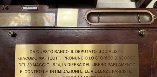 Camera, una targa sullo scranno di Matteotti. Fontana “Omaggio alla sua memoria”