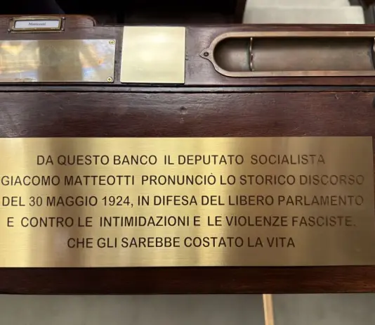 Camera, una targa sullo scranno di Matteotti. Fontana “Omaggio alla sua memoria”