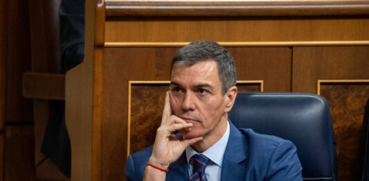 In Spagna perquisito il Psoe, Sanchez ribadisce il sostegno a Zapatero