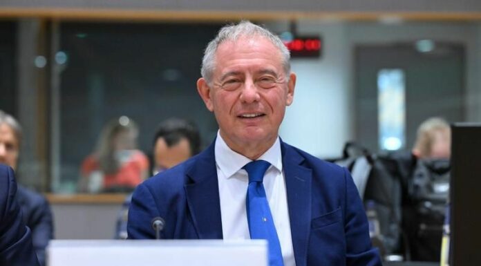 Urso “L’Europa cambi subito o sarà un deserto industriale”
