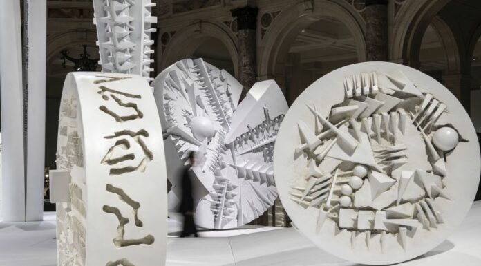 Intesa Sanpaolo, alle Gallerie d’Italia le grandi opere di Arnaldo Pomodoro