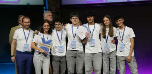Fondazione Diasorin, a Mad for Science vince il liceo Giacomo Leopardi di Recanati