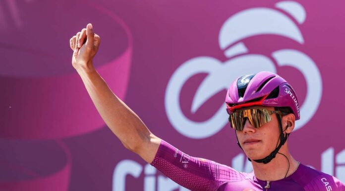 Magnier vince in volata la 18^ tappa, Vingegaard saldamente in rosa