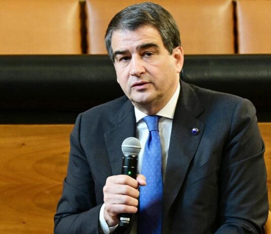 Fitto a Stati membri Ue “Usare fondi di coesione per spese energia”