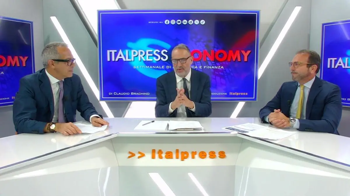 geronimo it la-mobile-ne-acciuffa-tre-e-li-spedisce-in-cella-A6172 015