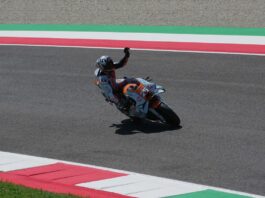 Fernandez vince la sprint del Mugello davanti a Martin, terzo Di Giannantonio