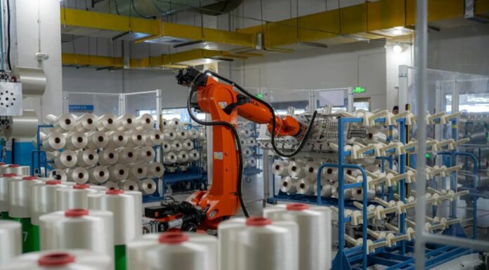 Cina, utili delle imprese statali in aumento dell’1,9% nei primi 4 mesi del 2026