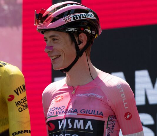 Vingegaard trionfa al Giro d’Italia 2026, Milan vince l’ultima tappa a Roma