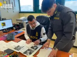 Operazione “Fake Monkey”, la GDF di Bologna scopre un sito di falsi allevamenti di animali esotici