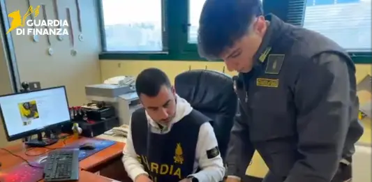 Operazione “Fake Monkey”, la GDF di Bologna scopre un sito di falsi allevamenti di animali esotici