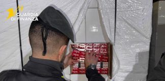 Padova, distrutte 7 tonnellate di sigarette di contrabbando sequestrate / Video