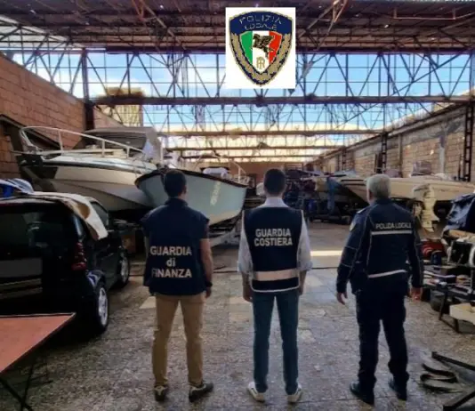 Vibo Valentia, sequestrata un’attività di rimessaggio abusivo di imbarcazioni