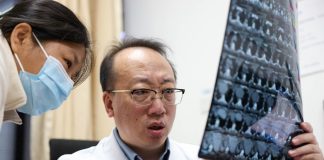 Cina: Jilin, medici eseguono interventi chirurgici con tecnologie avanzate (3)