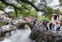 Cina: vacanze per la Festa del Lavoro tra turismo e tempo libero (1)