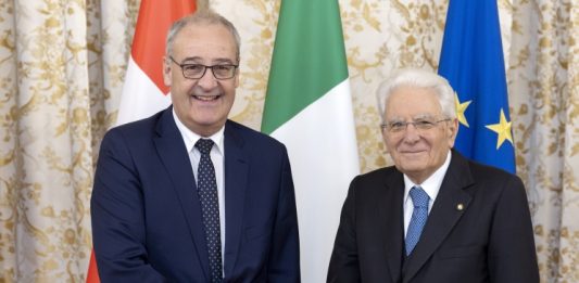 Crans-Montana, il presidente della Svizzera Parmelin conferma a Mattarella lo stop delle fatture ospedaliere ai feriti