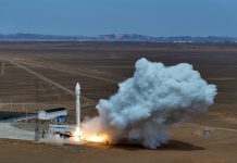 Cina: Dongfeng, decollato razzo vettore con cinque satelliti a bordo (1)