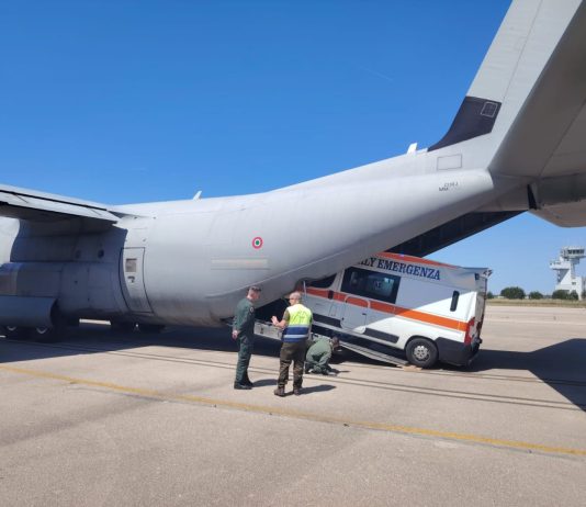 Bimba di due anni trasportata d’urgenza da Alghero a Roma su un velivolo C-130J dell’Aeronautica Militare