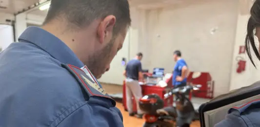 Operazione “Continuum Bellum” nel Napoletano, 2 arresti e 23 multe