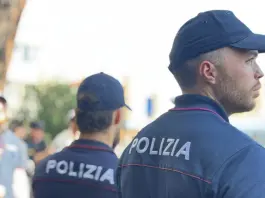 Blitz della Polizia in diversi quartieri di Roma, 5 arresti per rapine e scippi