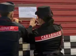 Sequestrata officina adibita a discarica nel Catanzarese, due denunce
