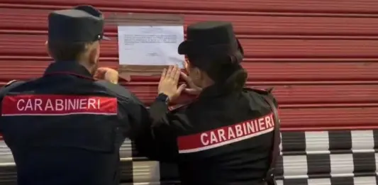 Sequestrata officina adibita a discarica nel Catanzarese, due denunce