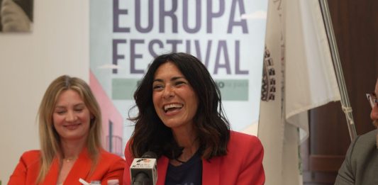 Picierno riceve le risoluzioni degli studenti del Ventotene Europa Festival