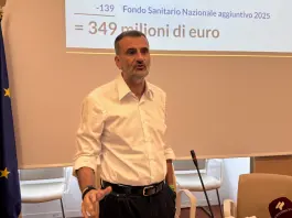 Puglia, presentata la manovra per sanare i costi della sanità. Decaro “Non contento, ma necessaria” / Video Foto xa2/Italpress