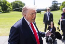 Trump “L’Iran sarà spazzato via dalla faccia della terra se attaccherà le navi Usa impegnate nel Project Freedom”