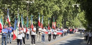 Il 37° Raduno nazionale dei Fanti d’Italia si chiude a Palermo con una lunga parata attraverso la città