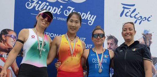 Canottaggio, l’Italia conquista cinque podi al Trofeo Filippi di Beach Sprint a Bacoli