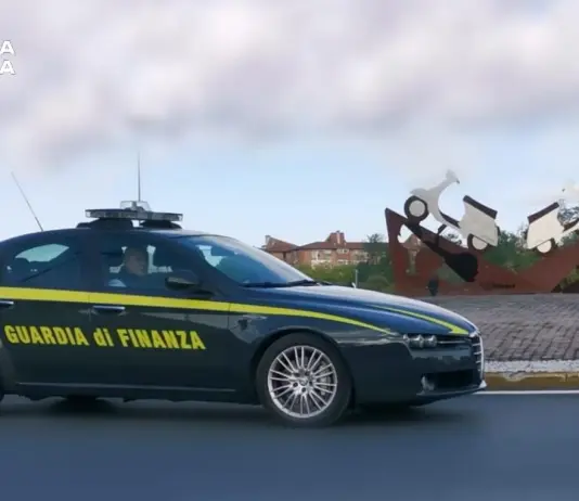 Smantellata una banda di falsi finanzieri che ha truffato hotel in tutta Italia, cinque indagati