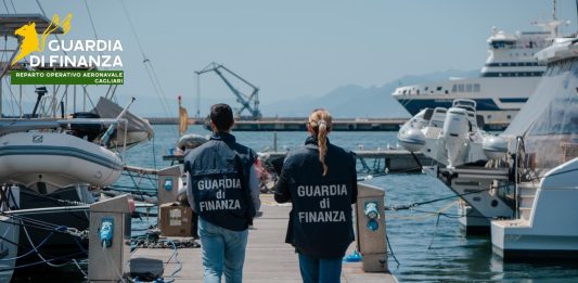 La Guardia di Finanza di Cagliari scopre 100 imbarcazioni estere non dichiarate al fisco per un valore di oltre 48 milioni di euro