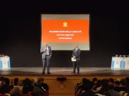 Al Teatro Biondo “Palermo Città della Legalità”, premiati tre istituti scolastici / Video