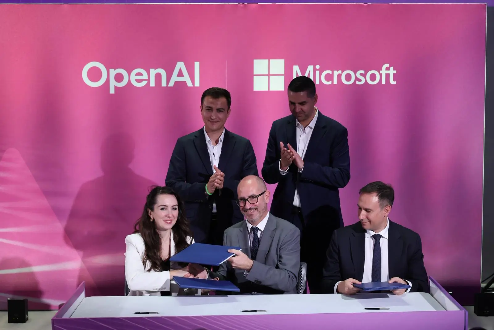 Accordo tra il governo di Malta e Open AI, ChatGPT Plus gratis a tutti dopo un corso sull’IA