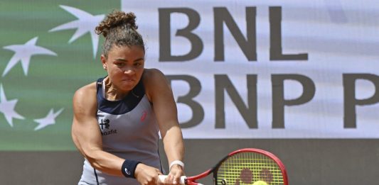 Internazionali d’Italia, Paolini spreca tre match point ed esce di scena. Cobolli, Bellucci e Pellegrino al terzo turno