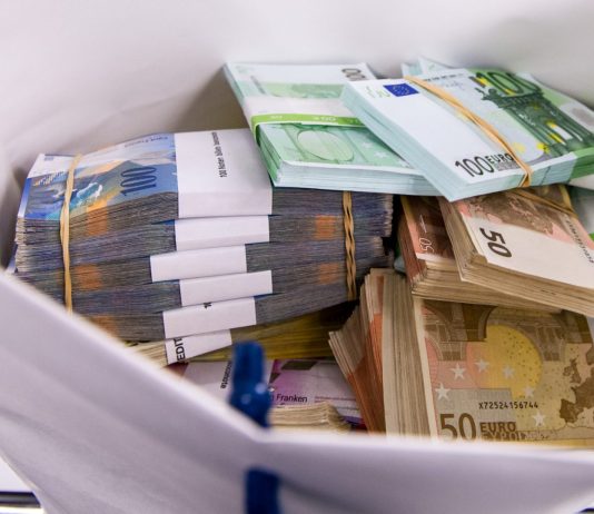 Croazia, caso franchi svizzeri. L’economista Novotny: “Un pieno risarcimento avrebbe conseguenze negative”