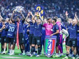 Inter campione d’Italia, è lo scudetto numero 21. È festa fuori da San Siro / Video