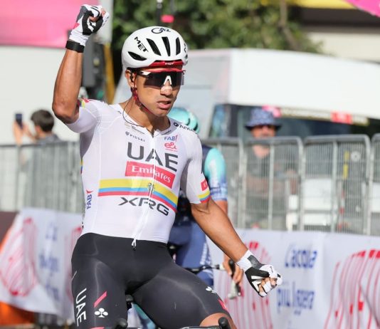 Narvaez si regala il bis al Giro d’Italia e trionfa a Fermo nell’ottava tappa, Eulalio ancora in maglia rosa