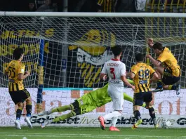 Il Monza rimonta due gol alla Juve Stabia, 2-2 nella semifinale di andata dei playoff di Serie B