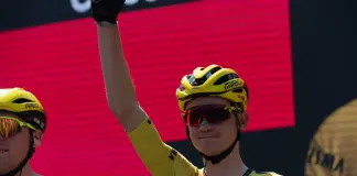 Kuss vince per distacco la diciannovesima tappa del Giro d’Italia, Vingegaard resta in maglia rosa