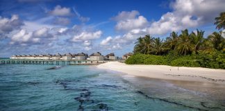 Tragedia alle Maldive, cinque italiani morti durante un’immersione subacquea
