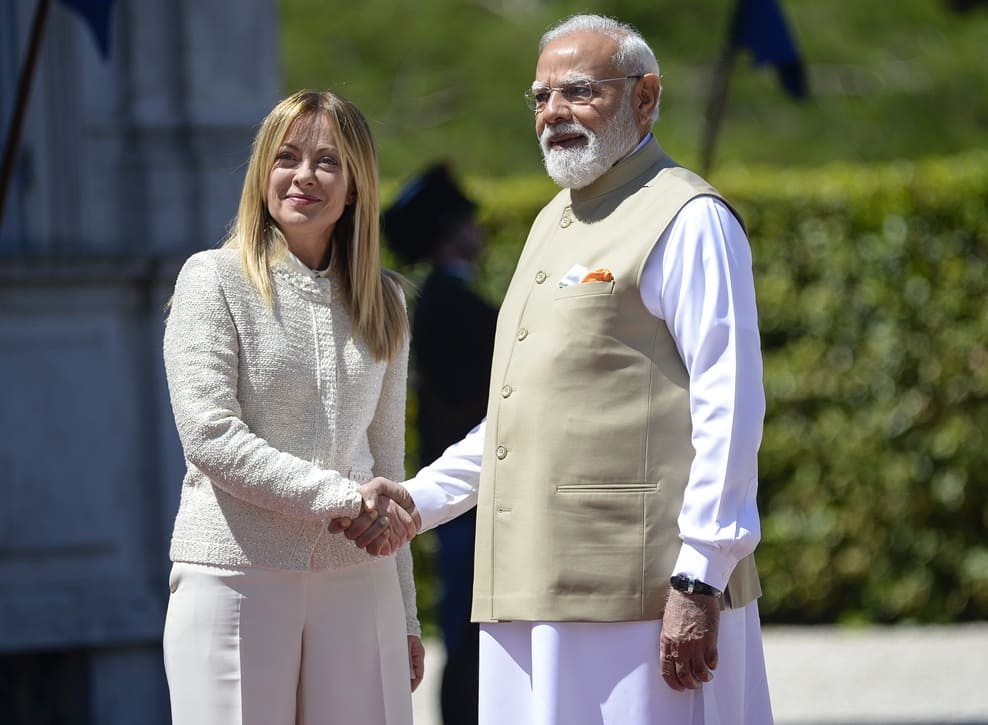 Meloni incontra il primo ministro indiano Modi: “Il rapporto tra i due Paesi elevato a partenariato strategico speciale”