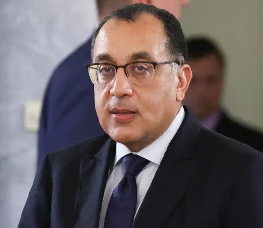 Egitto, Madbouly “L’istruzione è una questione di sicurezza nazionale”