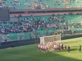 Palermo, in 4 mila per l’allenamento a porte aperte in vista play-off