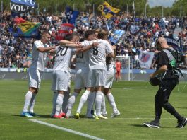 Il Napoli vince 3-0 a Pisa e si qualifica per la prossima Champions League