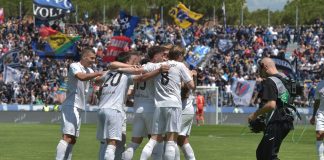 Il Napoli vince 3-0 a Pisa e si qualifica per la prossima Champions League