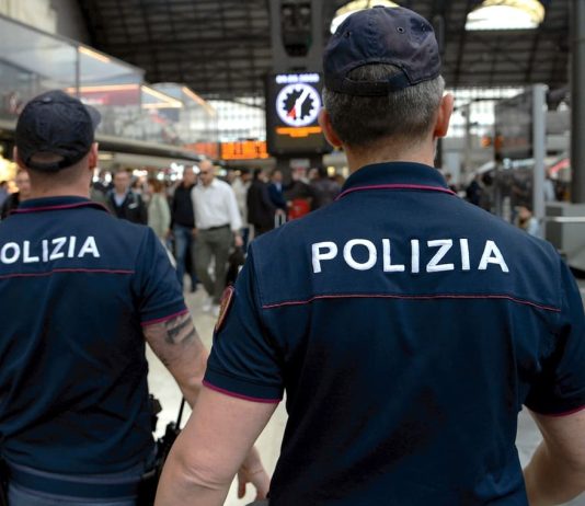Rissa sui binari della stazione di Milano Certosa, 22enne morto accoltellato