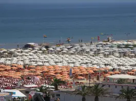Rimini conquista la Bandiera Blu 2026, salgono a 11 le località premiate in Emilia Romagna