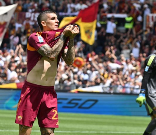 Roma-Lazio 2-0, una doppietta di Mancini vale il derby e il quarto posto