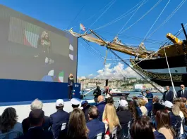 La Nave Vespucci lascia il Porto di Genova, Salis “Ambasciata galleggiante d’Italia” / Video